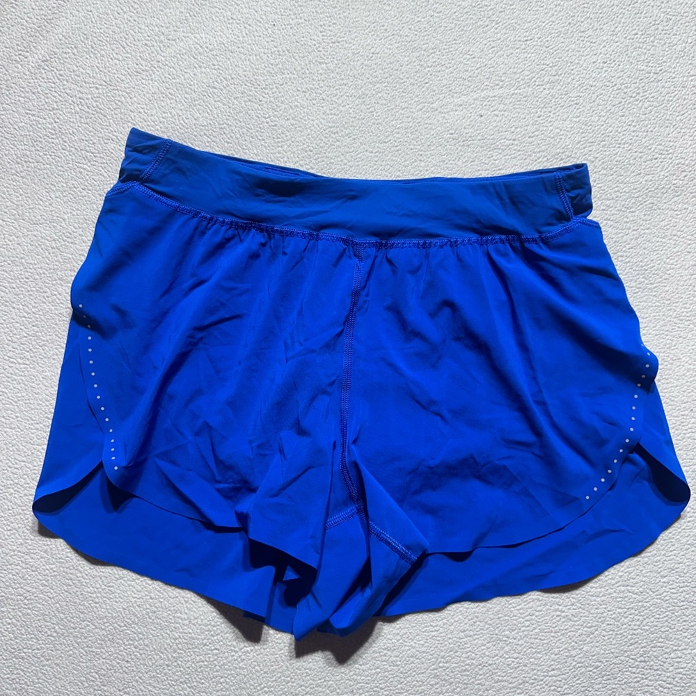 Lululemon Fast and Free High Rise Classic Fit Split Short 3” in Royal Blue.